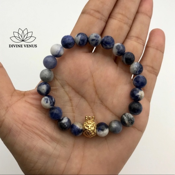 Lion Sodalite Stretch Bracelet - Picture 6 of 8